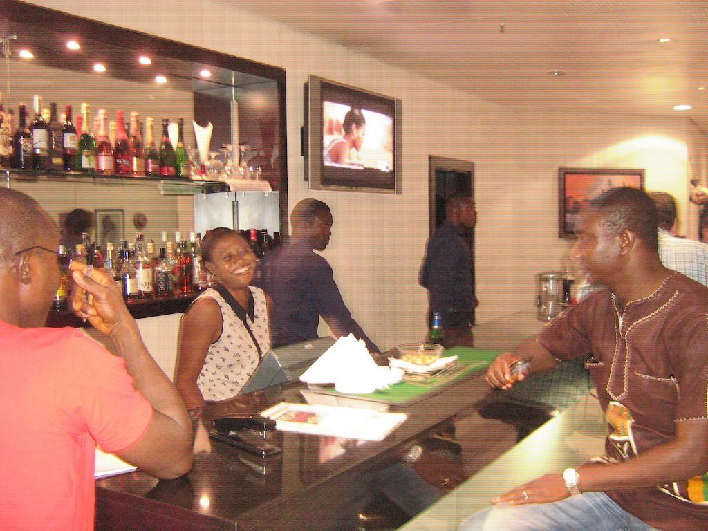 Denis Hotel Abuja Mobushipe Exterior foto